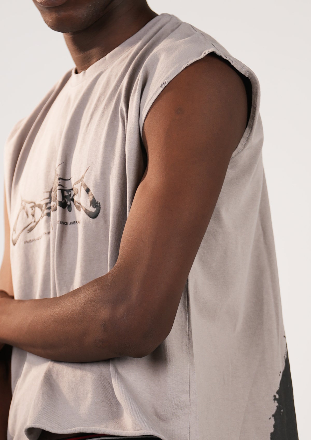 DEVOUR TEE