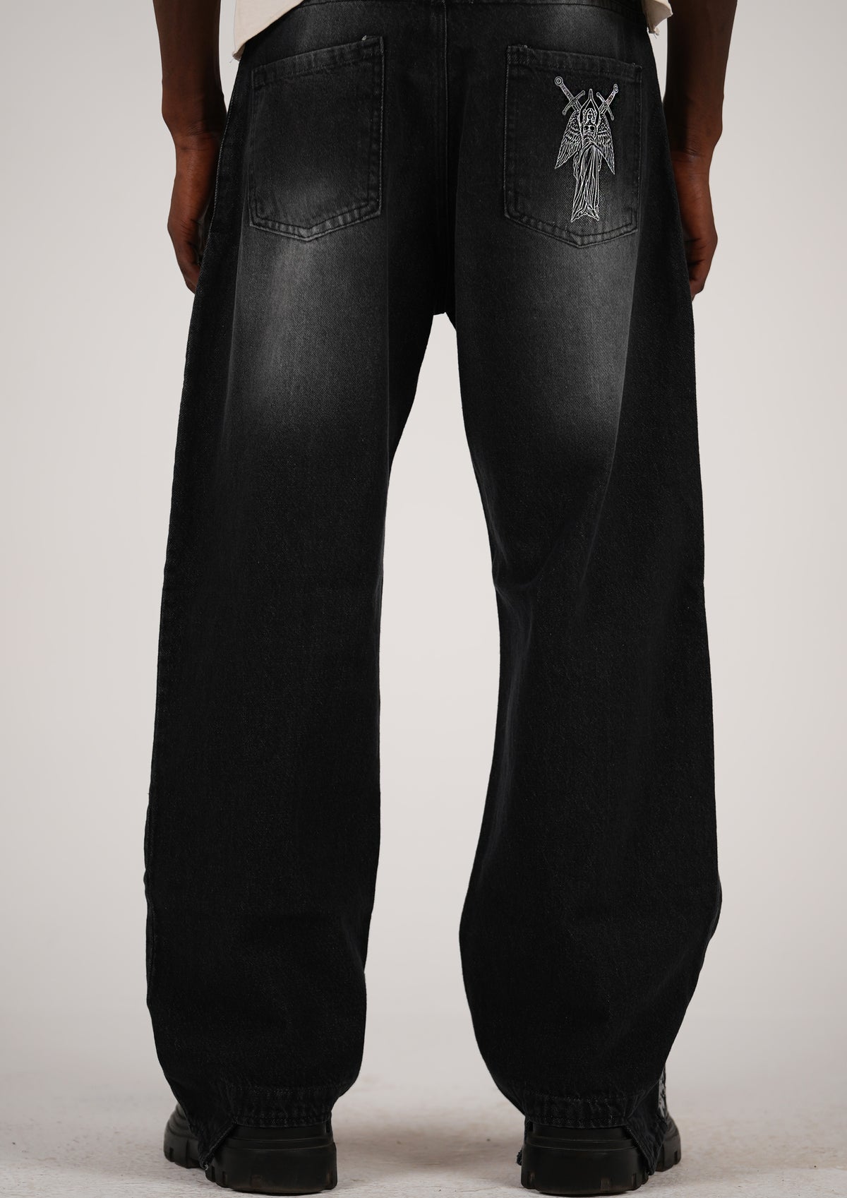 DUALITY JEANS