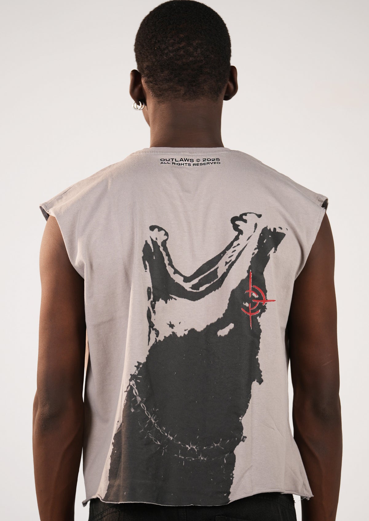 DEVOUR TEE